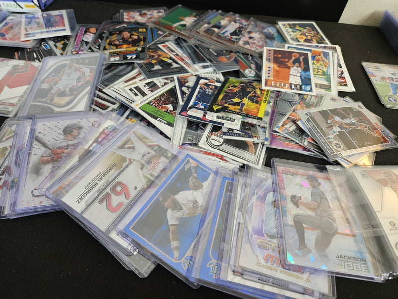 Sports Card Mixed Lot NFL MLB NBA F1 NHL  150+ cards